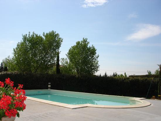 Piscine privée avec escaliers romains