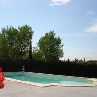 Piscine privée avec escaliers romains